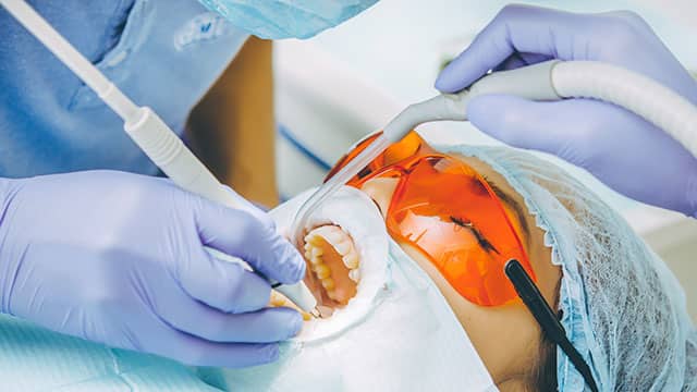 Teeth whitening procedure in the dental office